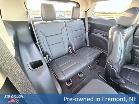 Used 2021 GMC Acadia Denali w/ Denali Ultimate Package image 20