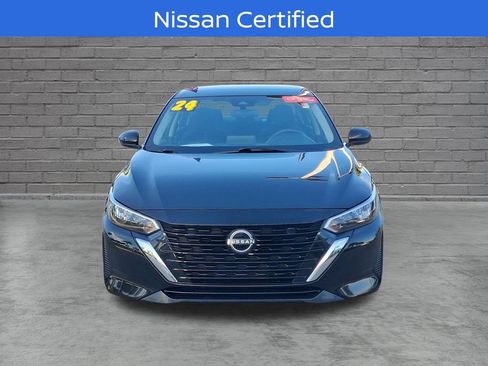 Used 2024 Nissan Sentra SV FWD image 2