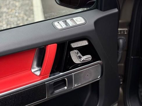 Used 2025 Mercedes-Benz G 63 AMG 4MATIC image 21