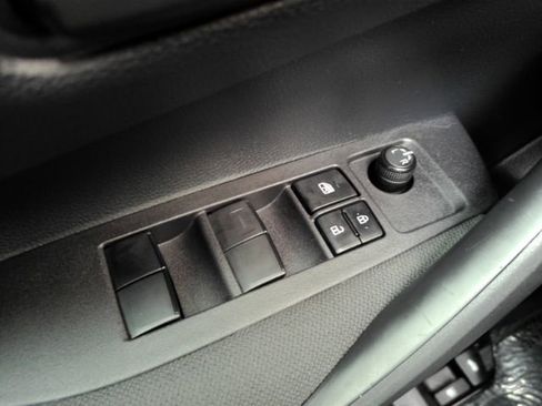 Used 2024 Toyota Corolla LE image 28