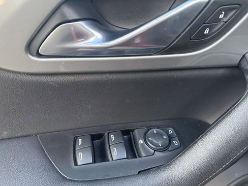 Used 2019 Chevrolet Blazer LT w/ Sun and Wheels Package FWD image 27