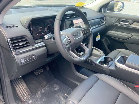 New 2026 GMC Terrain Denali w/ LPO, Floor Liner Package image 10