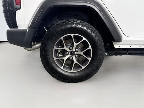 Used 2024 RAM 1500 TRX AWD/4WD image 37