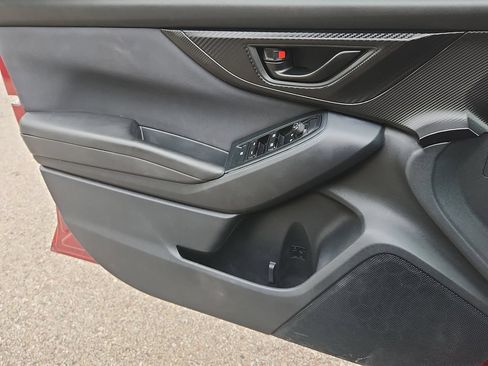 Used 2019 Subaru Crosstrek 2.0i Premium AWD/4WD image 6