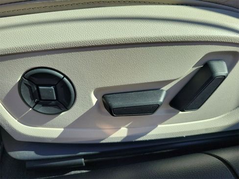 Used 2024 Audi A6 Premium Plus image 17