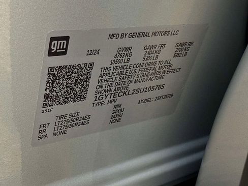 New 2025 Cadillac Escalade IQ Luxury 1 image 22