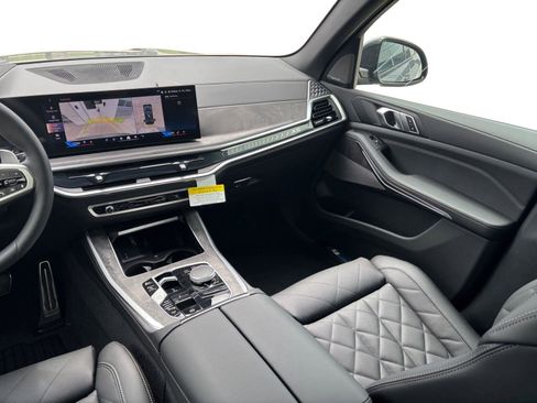 Used 2026 BMW X5 xDrive40i w/ M Sport Package AWD/4WD image 25
