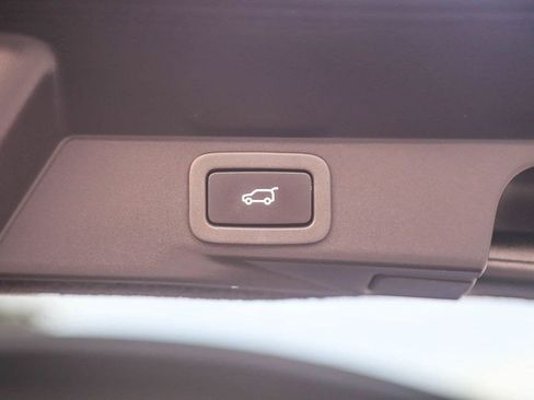 Used 2022 Land Rover Range Rover Sport HSE Silver Edition image 26