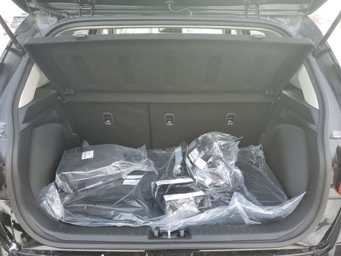 New 2026 Hyundai Venue SE FWD image 8