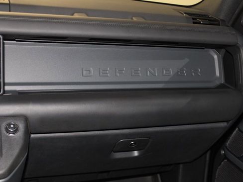Used 2020 Land Rover Defender 110 X image 37