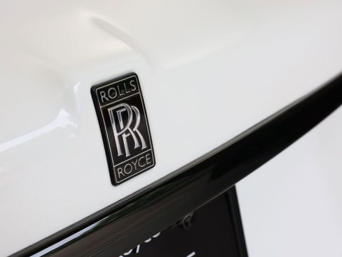 Certified 2025 Rolls-Royce Cullinan Black Badge AWD/4WD image 10