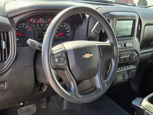 Certified 2023 Chevrolet Silverado 1500 Custom image 18