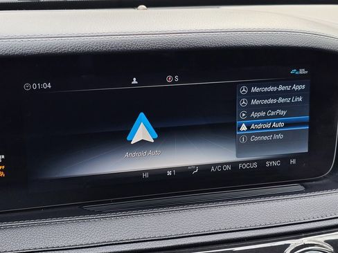 Used 2020 Mercedes-Benz S 560 4MATIC Sedan image 50