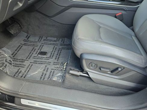 Used 2025 Audi Q7 3.0T Premium Plus image 15