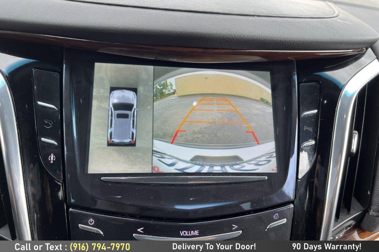 Used 2015 Cadillac Escalade 2WD image 23