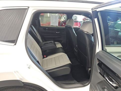 Used 2025 Honda CR-V Sport Touring image 24