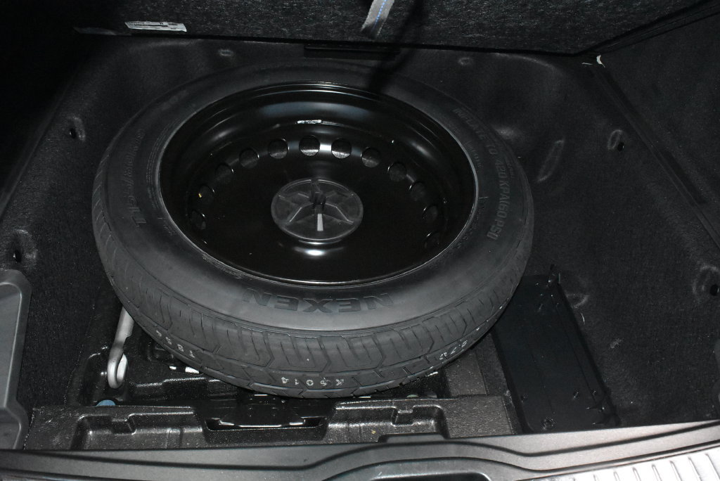 Certified 2024 Mercedes-Benz GLE 350 4MATIC image 29