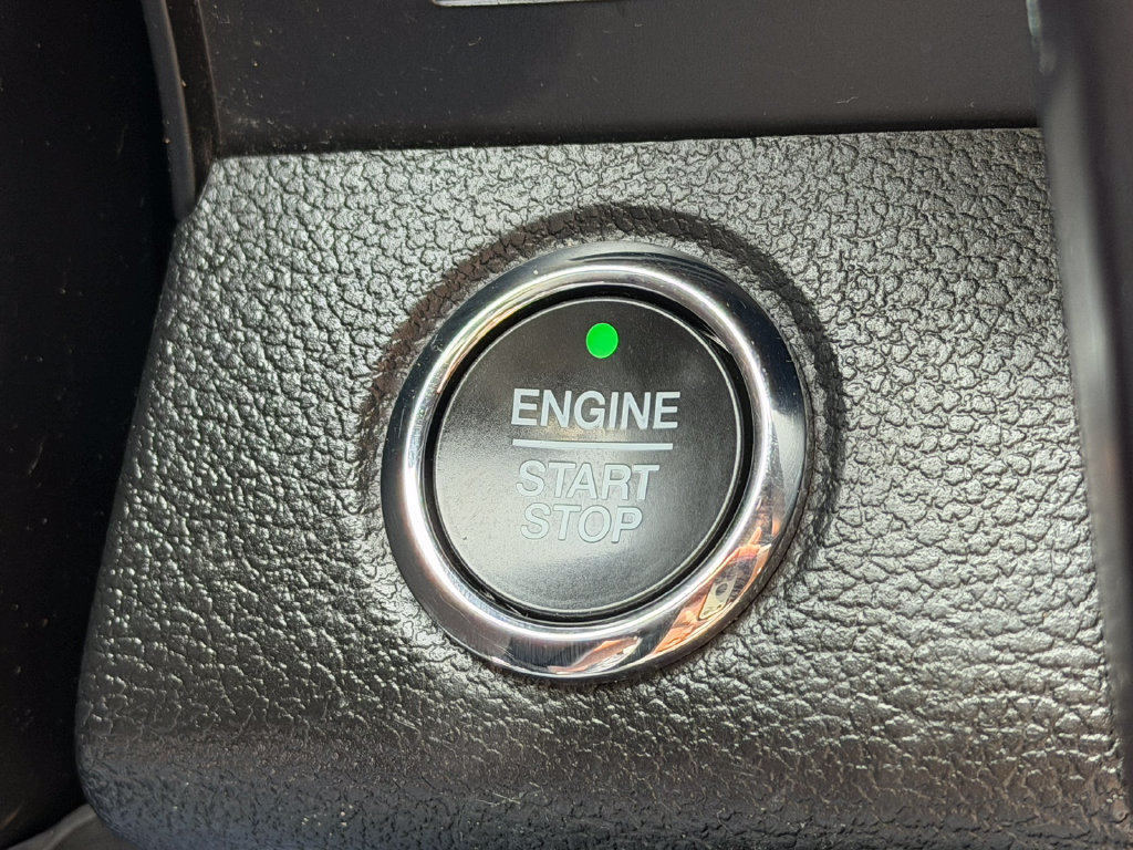 Used 2020 Ford Expedition Limited w/ Equipment Group 301A AWD/4WD image 49