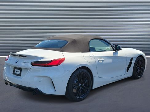 New 2026 BMW Z4 sDrive30i w/ Premium Package RWD image 3