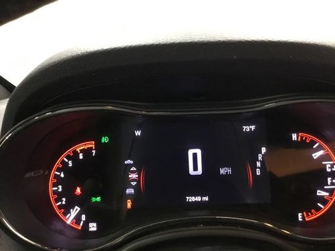 Used 2020 Dodge Durango R/T w/ Technology Group AWD/4WD image 37