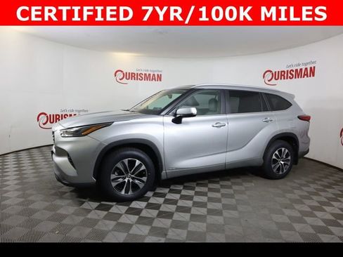 Used 2023 Toyota Highlander XLE image 6