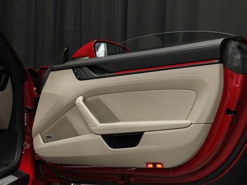 Certified 2025 Porsche 911 Carrera RWD image 20