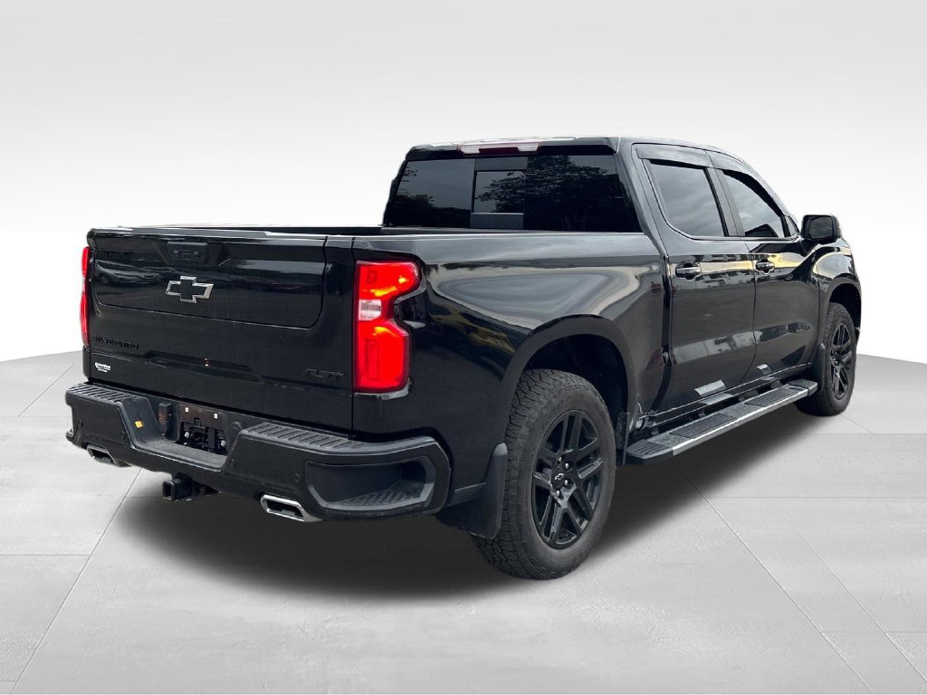 Used 2023 Chevrolet Silverado 1500 RST AWD/4WD image 6