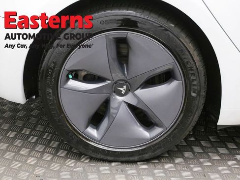 Used 2019 Tesla Model 3 Long Range image 27