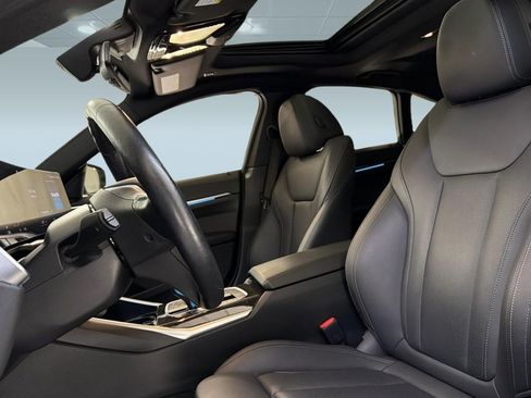 Used 2023 BMW i4 eDrive35 w/ Premium Package image 23