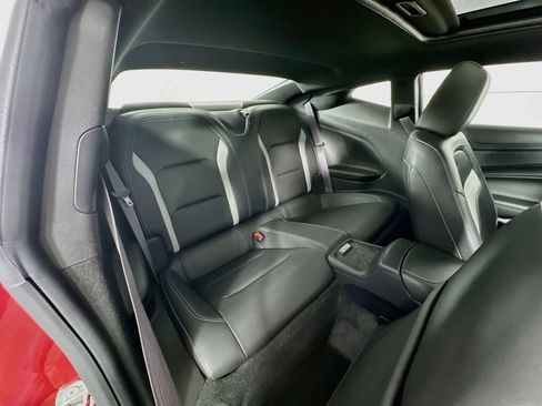 Used 2016 Chevrolet Camaro SS RWD image 29