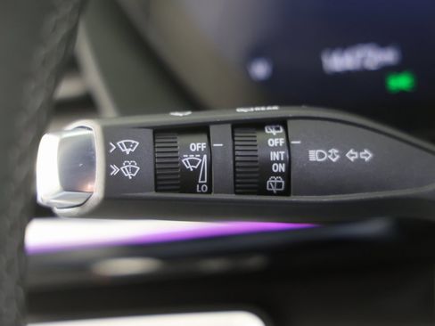 Used 2025 Buick Envision Preferred image 26