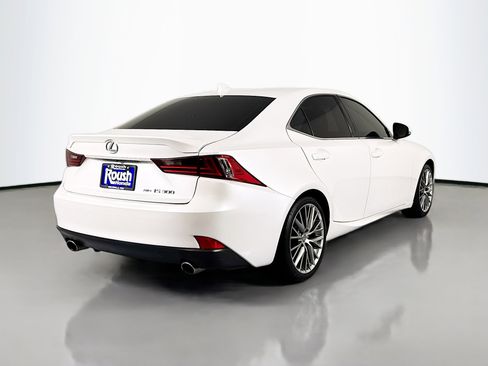 Used 2016 Lexus IS 300 AWD w/ Navigation System Package image 5