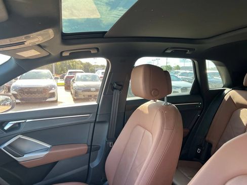 Used 2019 Audi Q3 2.0T Premium Plus w/ Premium Plus Package AWD/4WD image 10