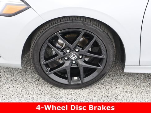 Used 2024 Honda Civic Sport image 11