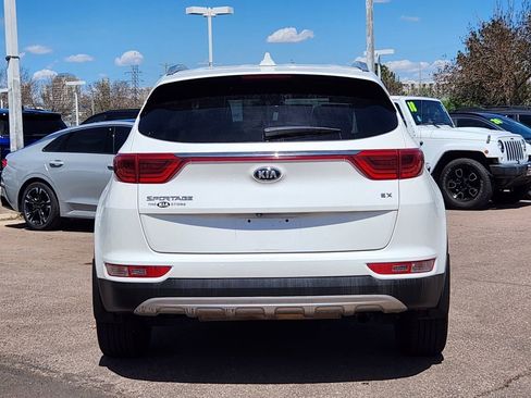 Used 2019 Kia Sportage EX w/ EX Sport Appearance Package AWD/4WD image 6