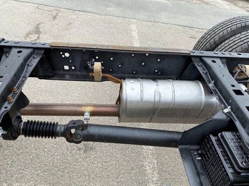 Used 2024 Ford F350 XL w/ XL Chrome Package image 29