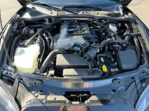 Used 2023 MAZDA MX-5 Miata Grand Touring RWD image 27