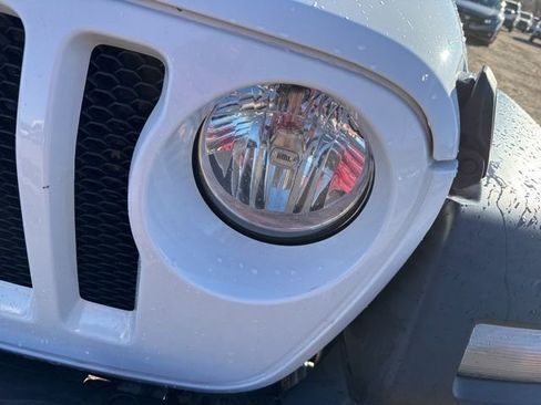 Used 2020 Jeep Wrangler Unlimited Sport S image 10