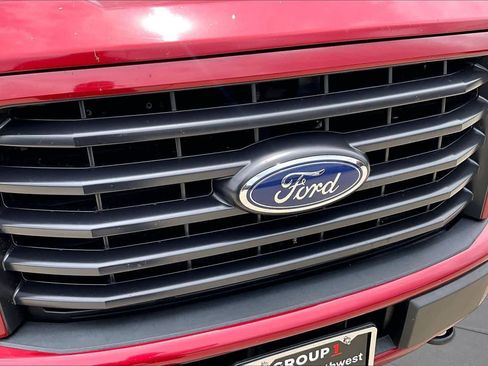 Used 2016 Ford F150 XLT w/ Equipment Group 302A Luxury AWD/4WD image 30