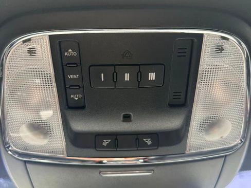 Used 2012 Dodge Charger SXT Plus AWD/4WD image 31