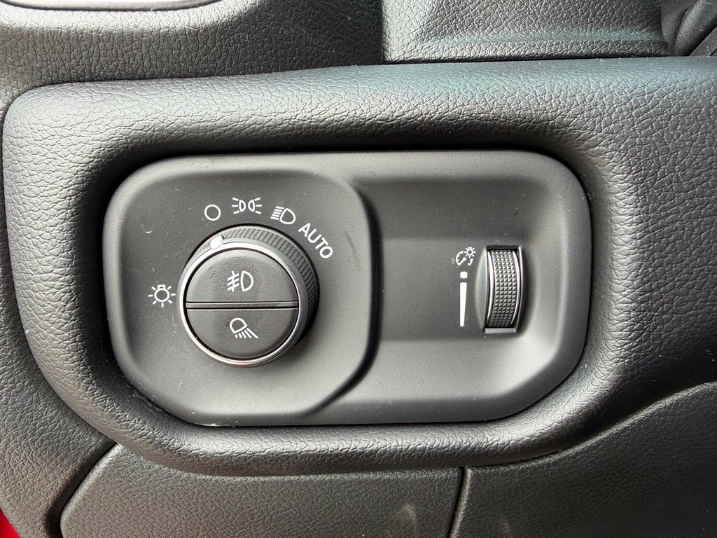 Used 2026 RAM 2500 Big Horn AWD/4WD image 12