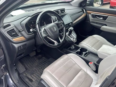 Used 2018 Honda CR-V Touring image 9