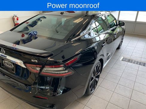 Used 2020 Nissan Maxima SR w/ Illumination Package FWD image 15