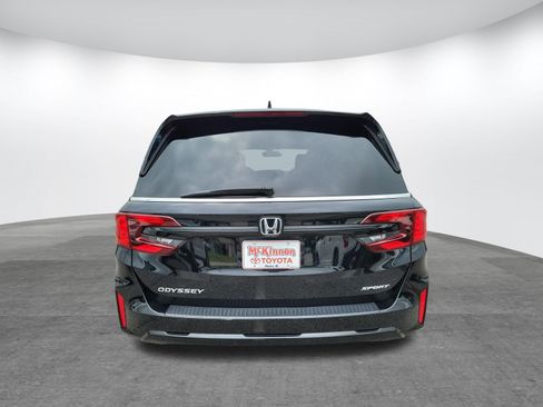 Used 2025 Honda Odyssey Sport-L image 6
