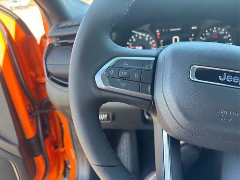 New 2026 Jeep Compass Latitude AWD/4WD image 23