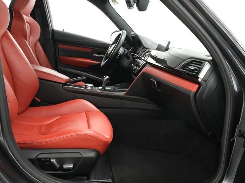 Used 2016 BMW M3 RWD image 42