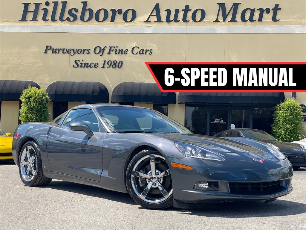 Used 2009 Chevrolet Corvette Coupe w/ Preferred Equipment Group RWD image 1