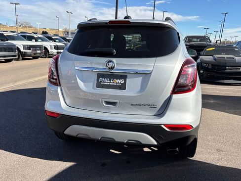Used 2022 Buick Encore Preferred w/ Safety Package image 7