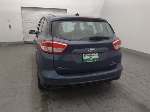Used 2018 Ford C-MAX SE w/ Equipment Group 201A FWD image 6