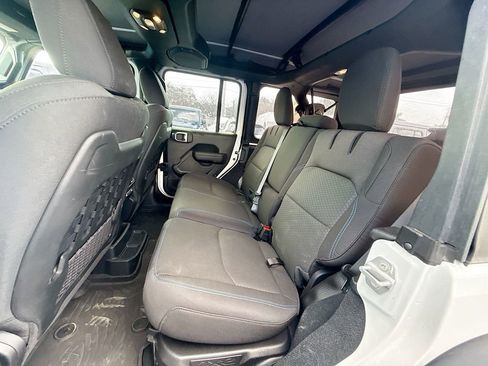 Used 2023 Jeep Wrangler Unlimited Rubicon 4xe w/ Cold Weather Group image 27